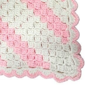 Vintage Handmade Pink White Striped Crochet Baby Blanket C2C Scalloped Cottage